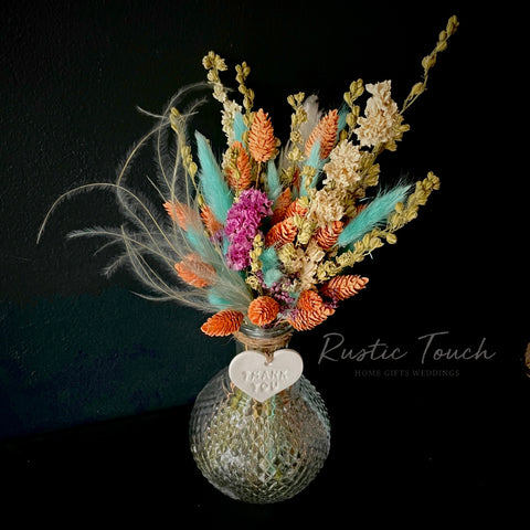 Onion vase & flowers